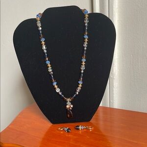 Elegant Blue and Silver Necklace Set